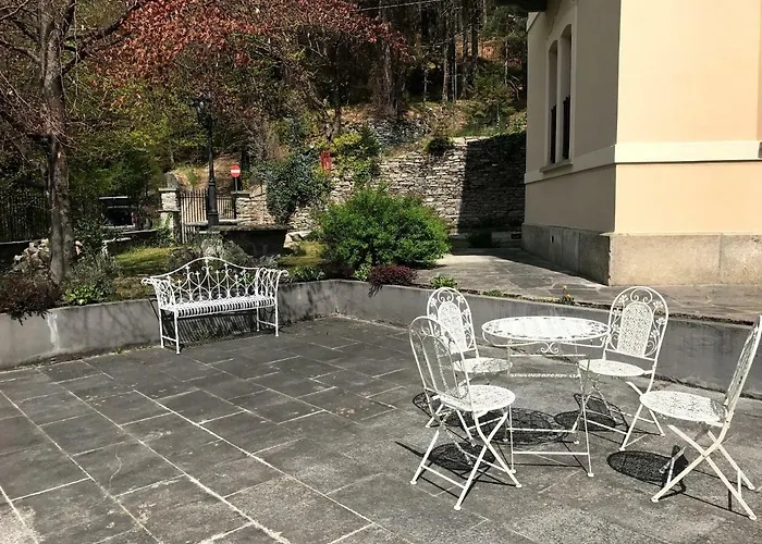 Emilia *